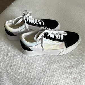 Womens Vans BRAND NEW
